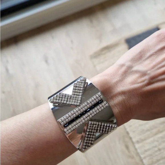 Atelier Swarovski Karl Lagarfeld KK Silver Cuff. Karl Lagarfeld Hip Chic Cuff. - Picture 3 of 16